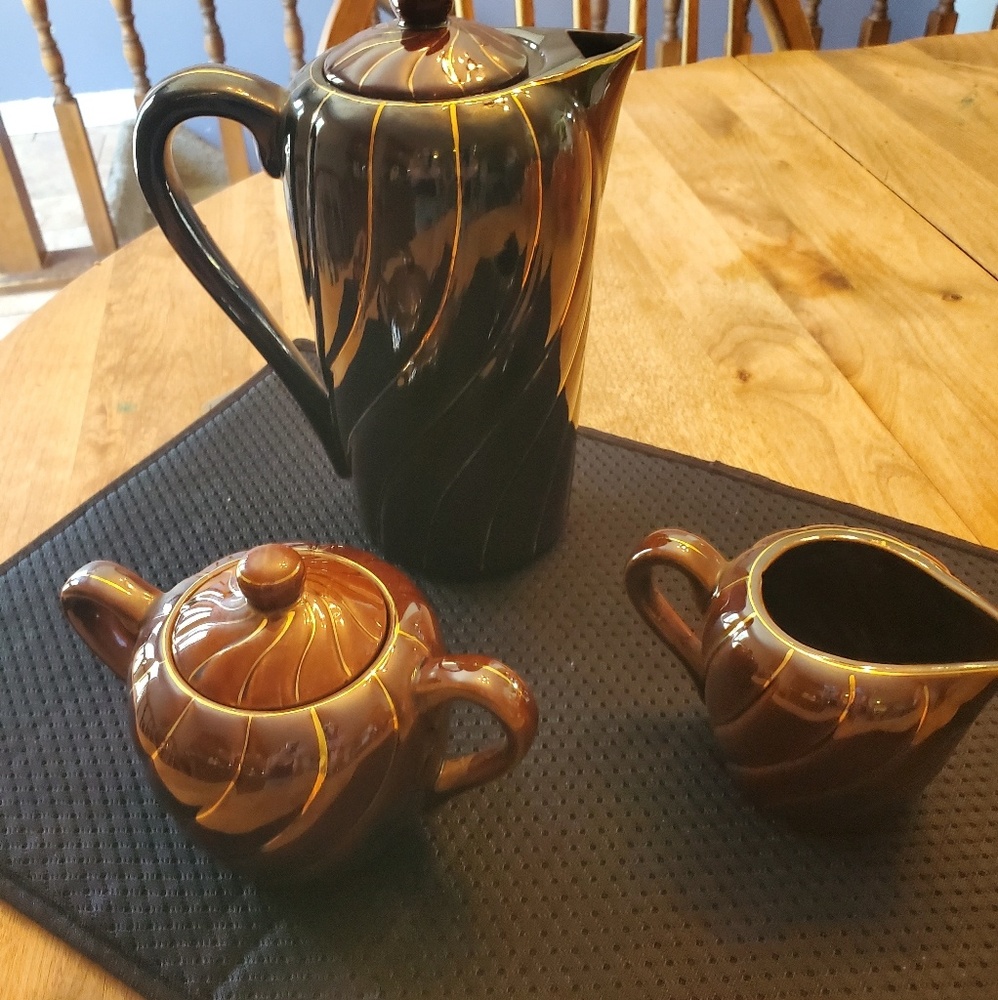 Tea Set - Picture 4 of 5